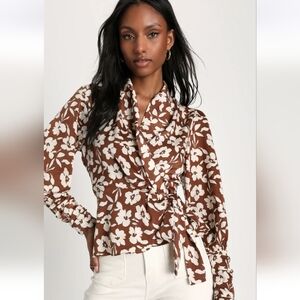 Lulu's Silky Brown And Ivory Floral Long Sleeve Wrap Blouse SzS